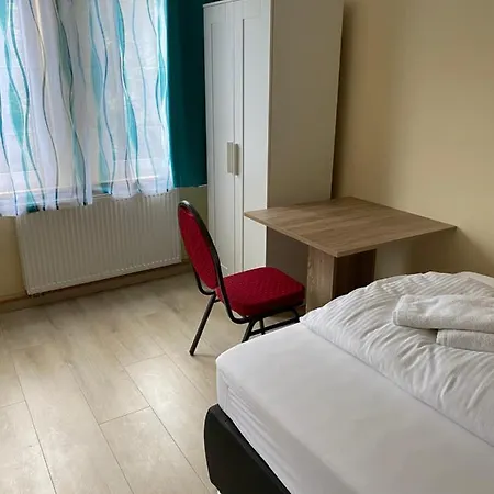 Zur Post - Standort Am Bahnhof Eiserfeld * Siegen