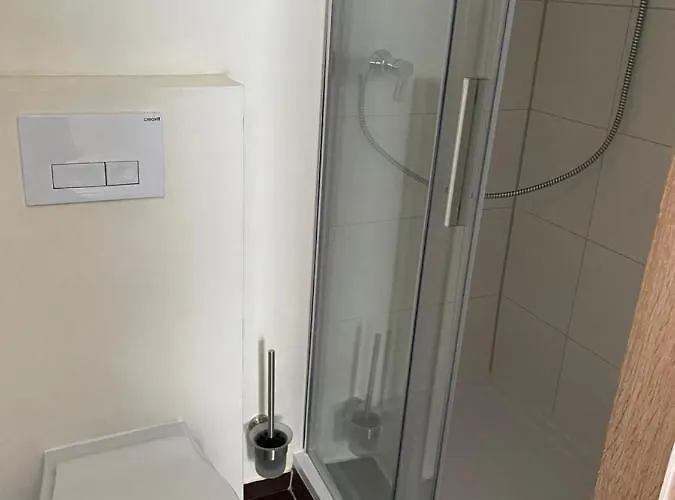 Zur Post - Standort Am Bahnhof Eiserfeld Hotel *